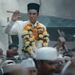 veer savarkar movie review